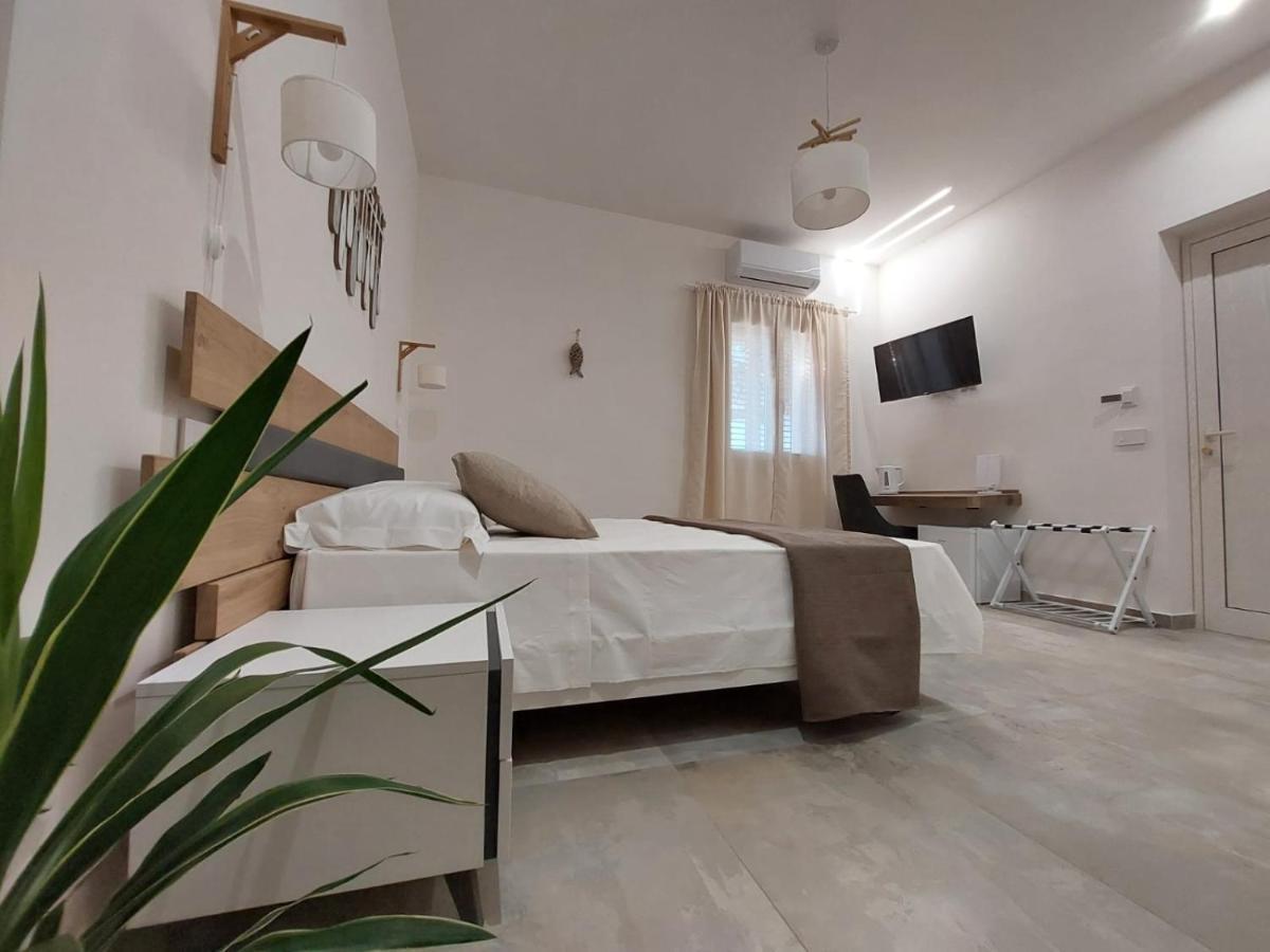 Hotel Le Barche Volanti Lampedusa Esterno foto